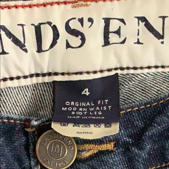 LANDS’ END ORIGINAL FIT DARK WASH JEANS - Picture 6 of 7